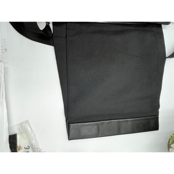 TUMI Messenger Bag Ballistic Nylon Full-Grain Leather Trim Style 4367 - Picture 9 of 16